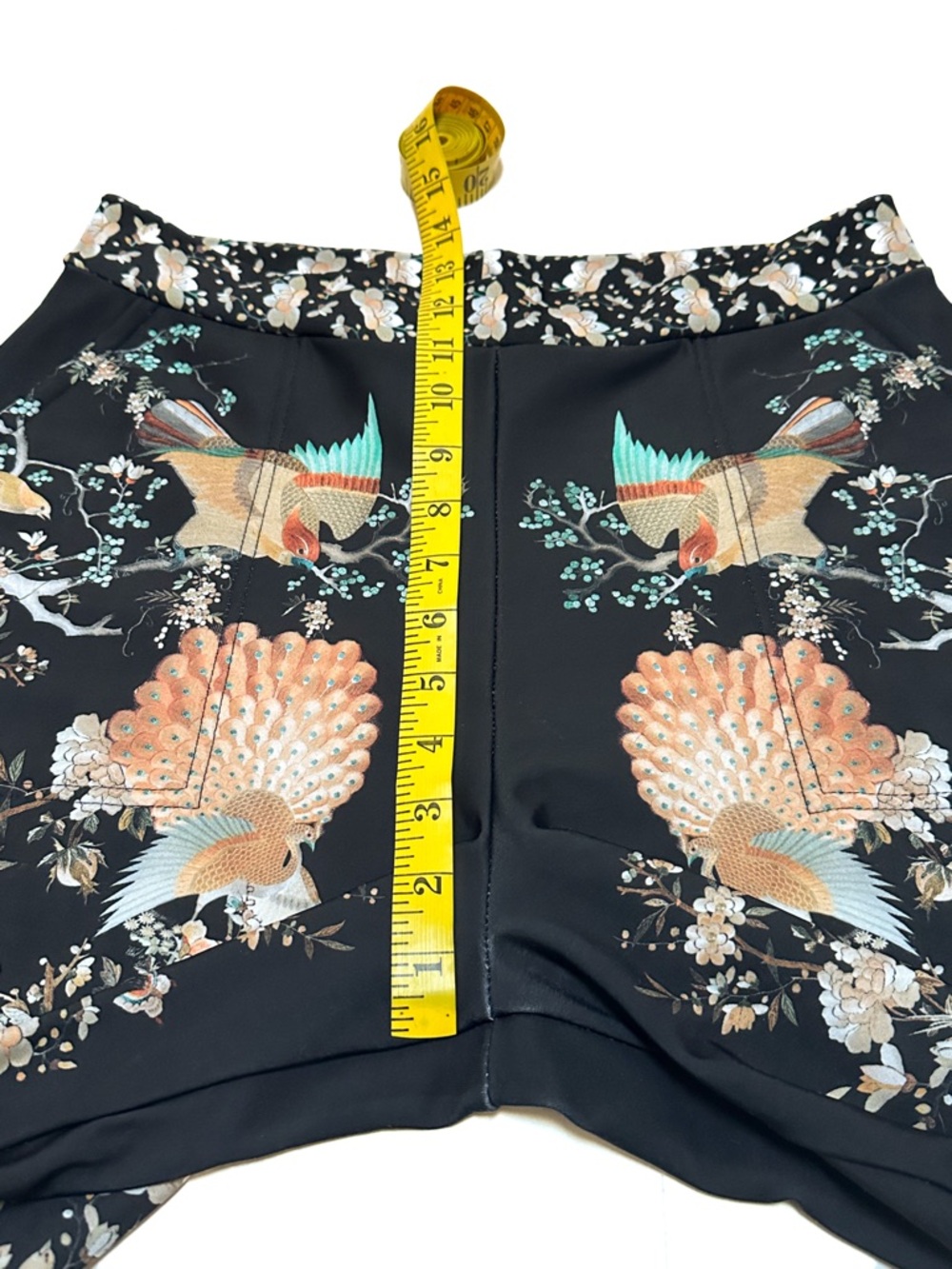 BlackMilk the Vault Collection Coromandel Screen Cuffed Pants Limited Edition - Picture 8 of 10